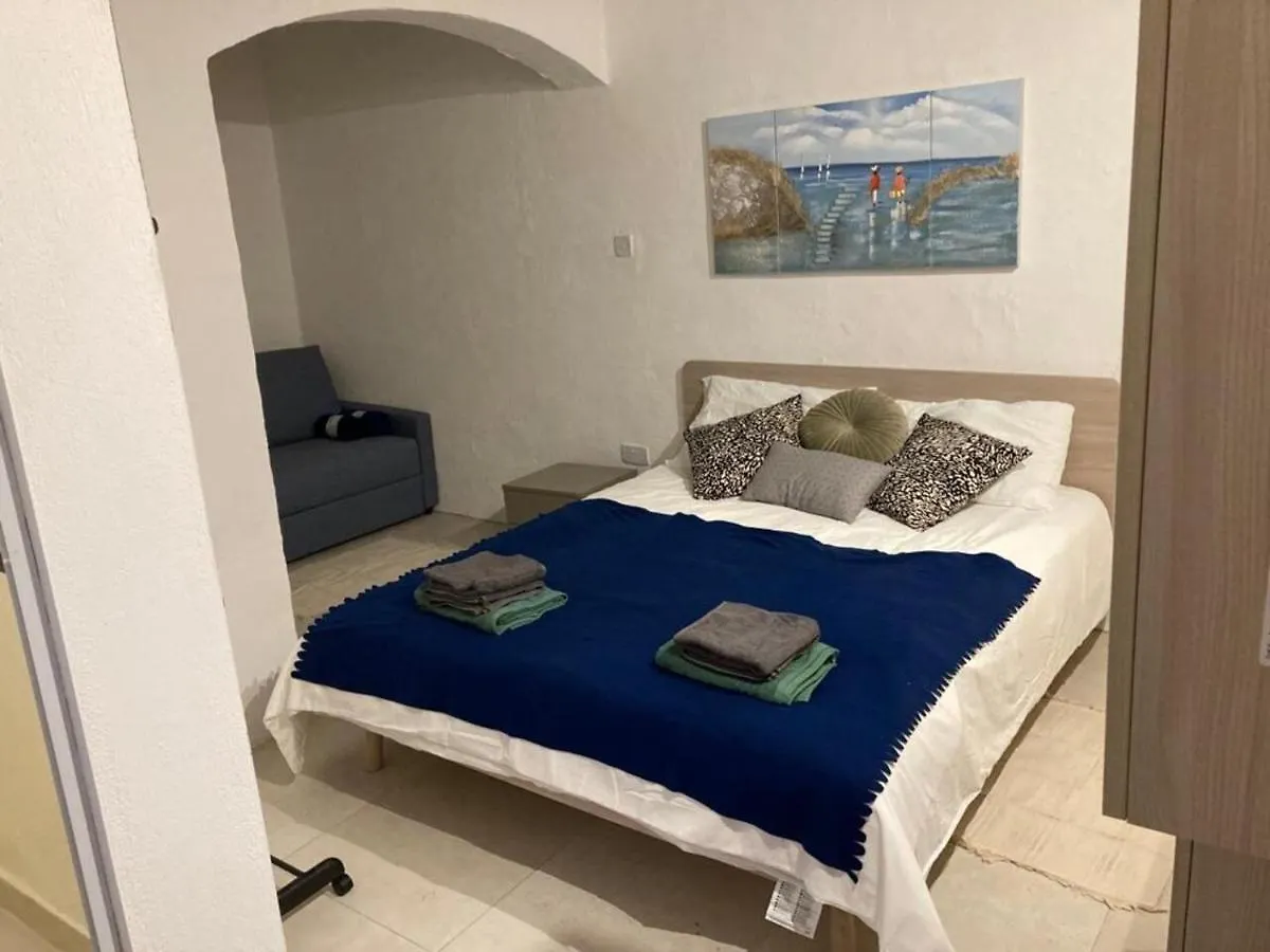 Cosy 1 Bedroom Maisonette In The Heart Of La Valletta Malta